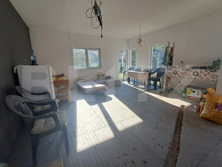 Casă cu 3 camere cu Teren 841 Mp în Ceuaș