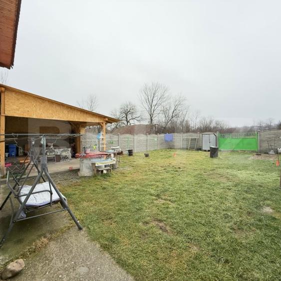 Casă individuală cu 9 camere cu Canalizare în Exterior Nord