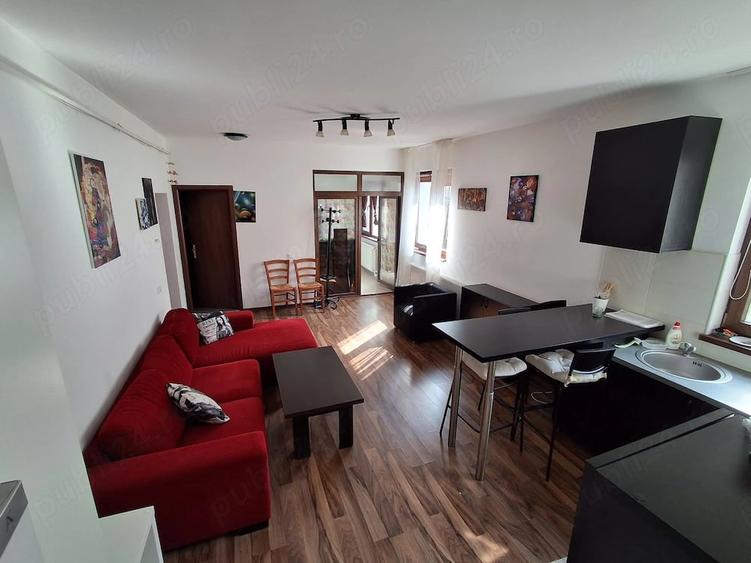 Apartament cu 2 camere decomandat în Exterior Vest