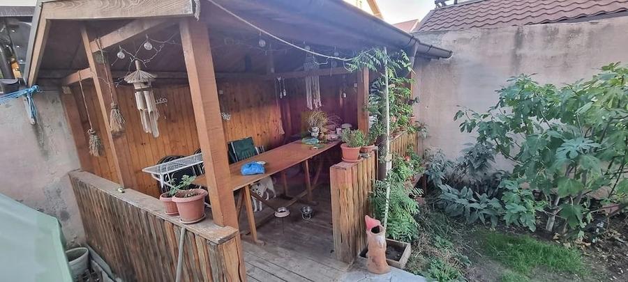 Casă cu Teren 300 Mp în Prelungirea Ghencea
