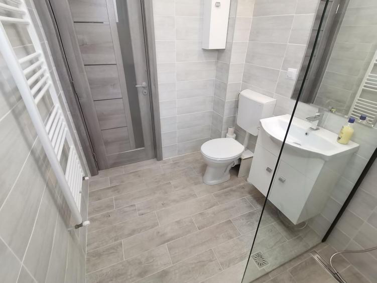 Apartament cu 3 camere în Turnișor