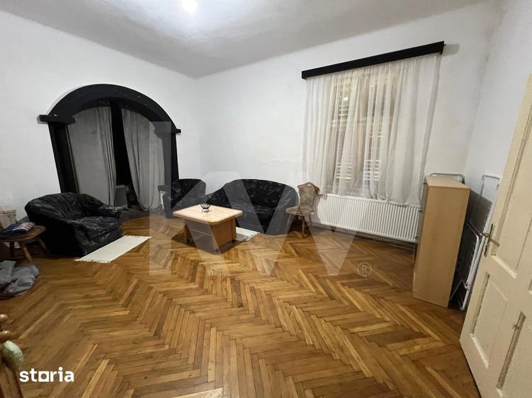Casă cu 3 camere cu Teren 250 Mp în Central