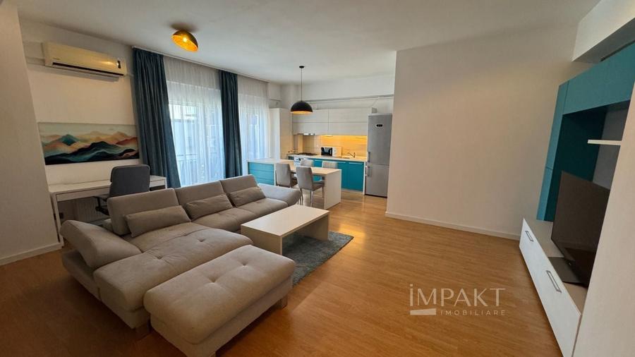 Apartament cu 2 camere semidecomandat, mobilat în Central