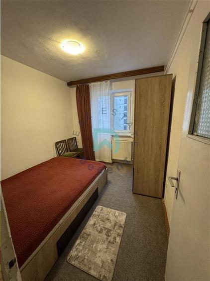 Apartament cu 2 camere semidecomandat, mobilat în Vlahuță
