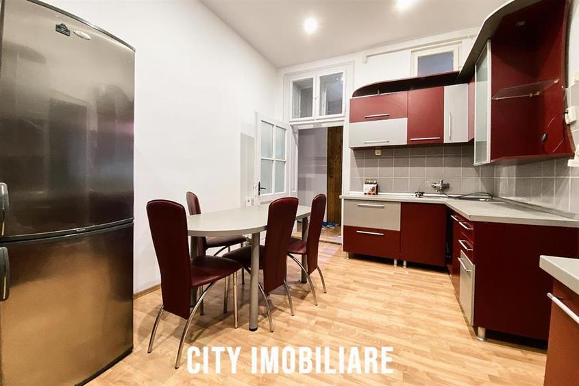 Apartament cu 4 camere circular, mobilat în Gruia