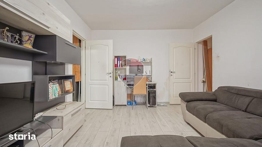 Apartament cu 2 camere semidecomandat în Dârste