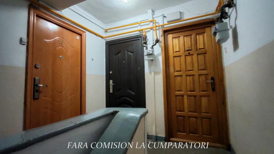 Apartament cu 2 camere semidecomandat în Petrișor