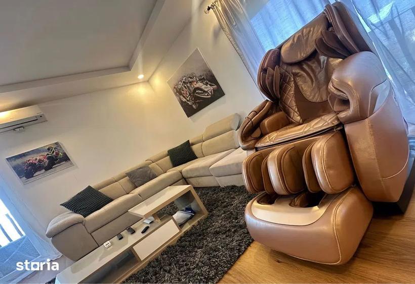 Apartament cu 4 camere decomandat în Central