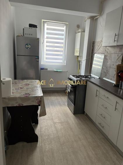 Apartament cu 3 camere decomandat, mobilat în Militari