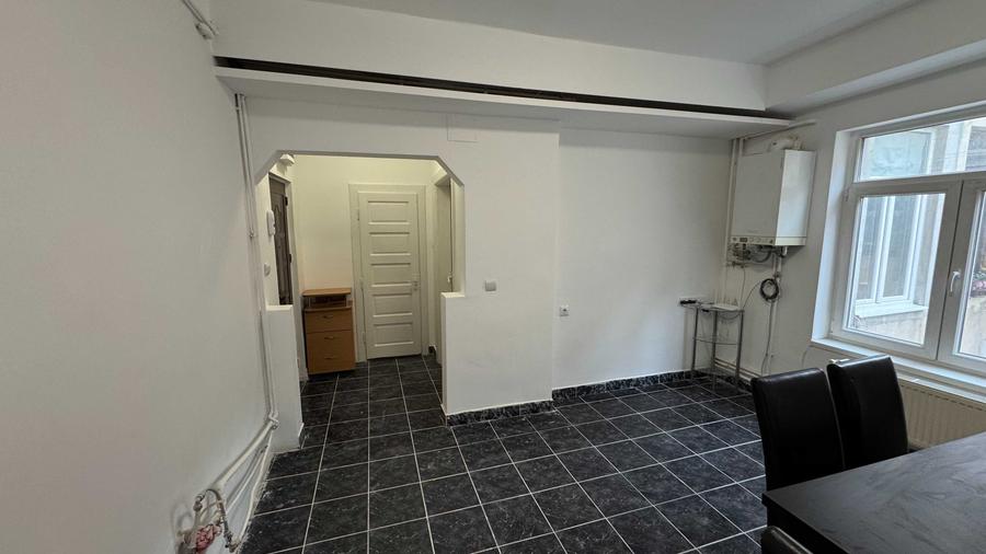 Apartament cu 2 camere decomandat în Ultracentral