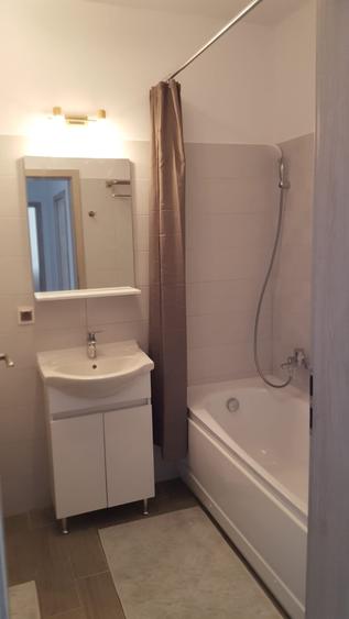 Apartament cu 2 camere decomandat în Militari