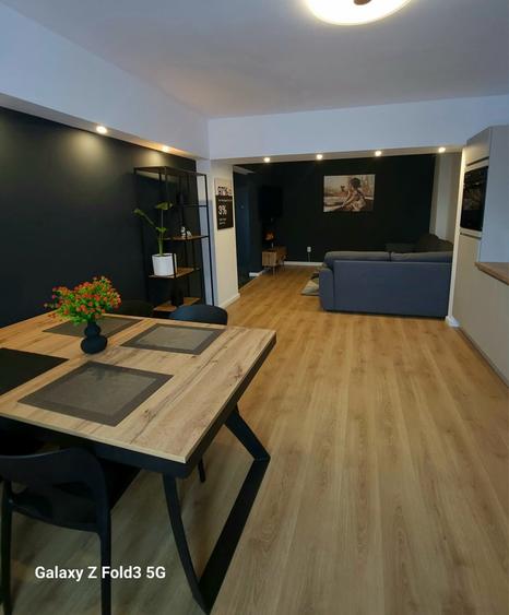Apartament cu 2 camere semidecomandat în Florești