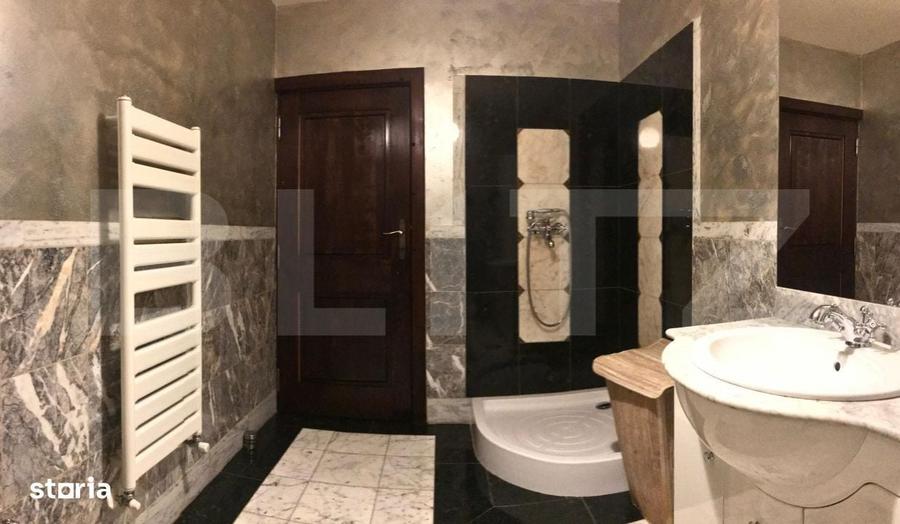 Casă cu 4 camere cu Teren 774 Mp în Central