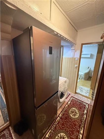 Apartament cu 2 camere semidecomandat în Km 4-5