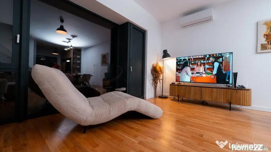 Casă cu 7 camere cu Teren 90 Mp în Floreasca