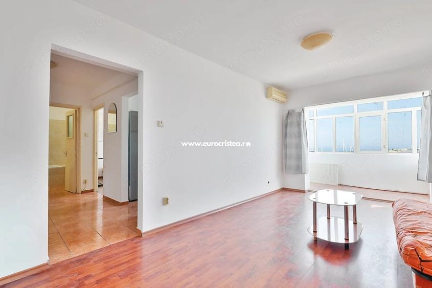 Apartament cu 2 camere decomandat în Est