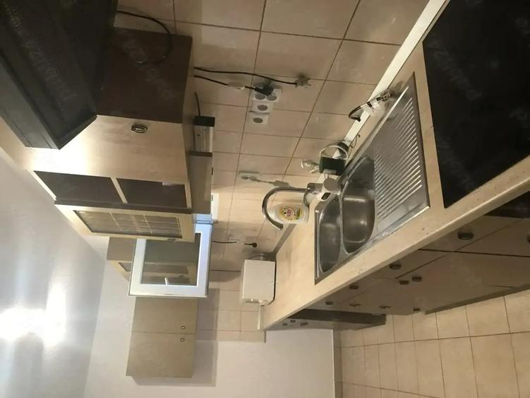 Casă cu 5 camere cu Teren 2900 Mp în Central