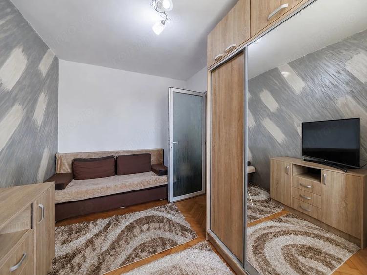 Apartament cu 2 camere decomandat în Trivale