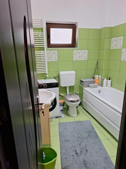 Apartament cu 2 camere decomandat în Cug