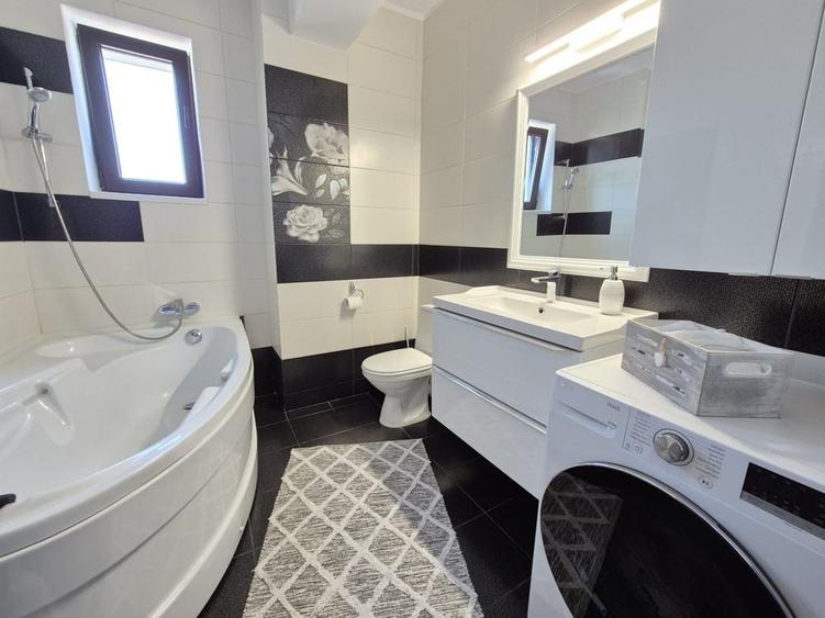 Apartament cu 2 camere decomandat în Bucium