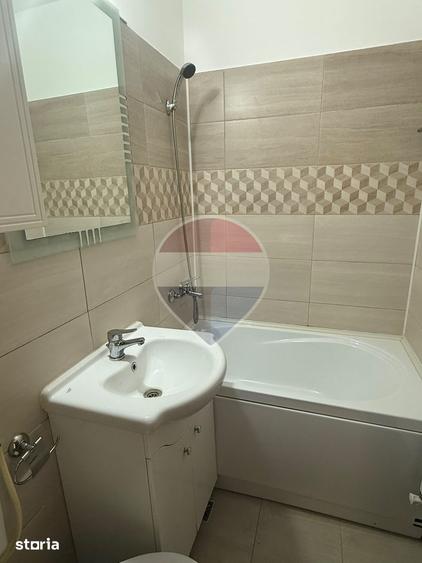 Apartament cu 2 camere semidecomandat în Electroprecizia