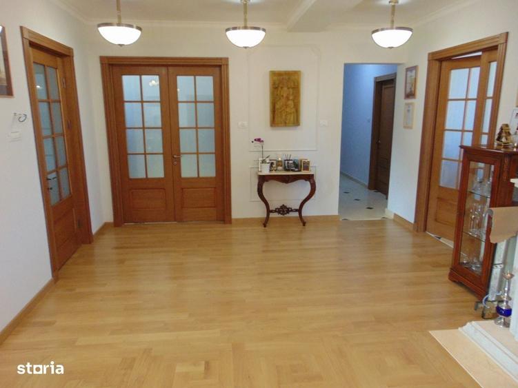 FARA COMISIOANE padure Vila LUX cu 7 camere 4 bai 2 terase pe 1600mp - 11