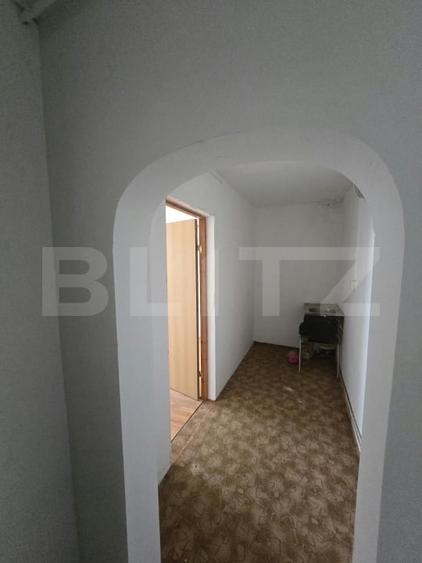 Apartament cu 2 camere decomandat în Micro 12