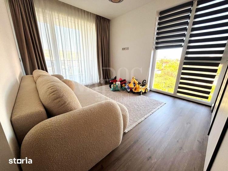 Apartament cu 3 camere semidecomandat în Bulgaria