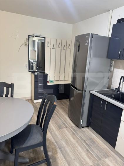 Apartament cu 2 camere semidecomandat, mobilat în Sud-Est