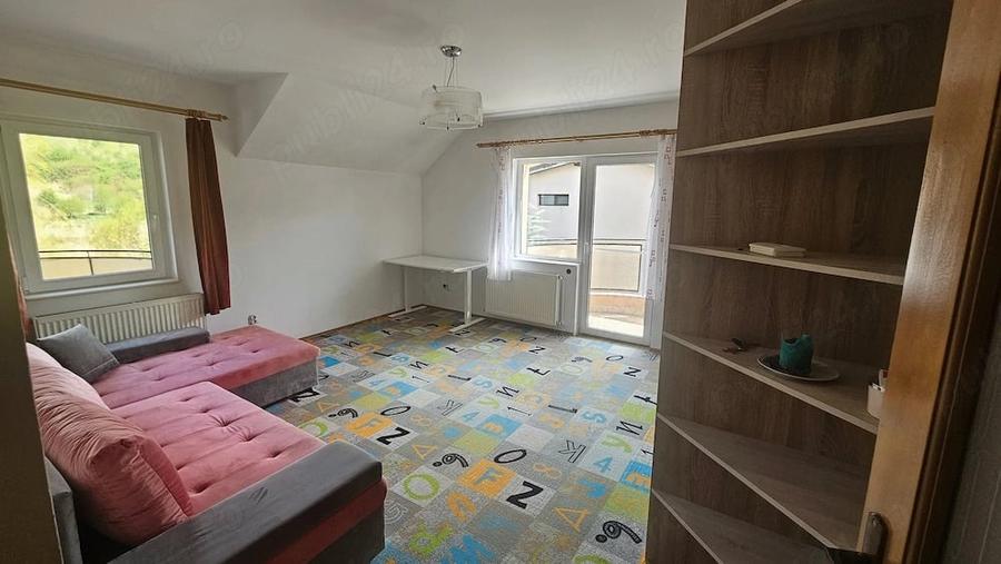 Apartament cu 2 camere decomandat în Câmpului