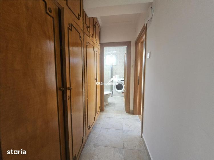Apartament cu 3 camere decomandat în Domenii