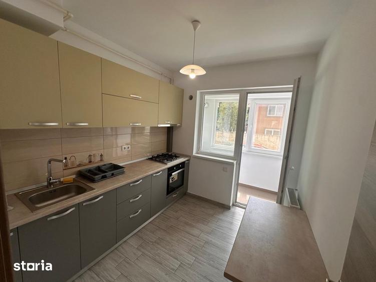 Apartament cu 2 camere decomandat, mobilat în Ghencea