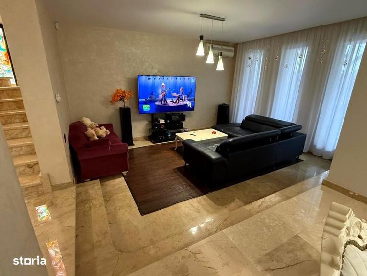 Casă cu 4 camere cu Teren 450000 Mp în Brazi