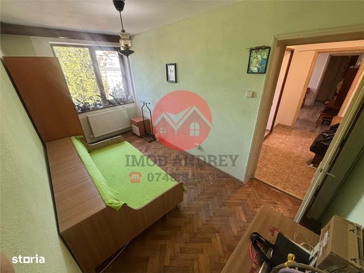 Apartament cu 3 camere în Ultracentral