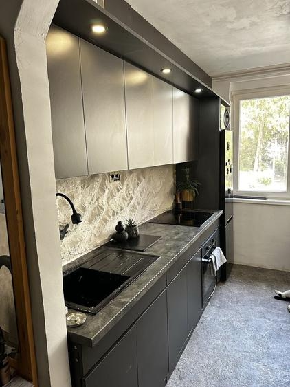 Apartament cu 3 camere în 7 Noiembrie