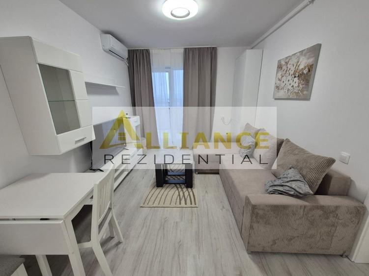 Apartament cu 2 camere decomandat, mobilat în Sud