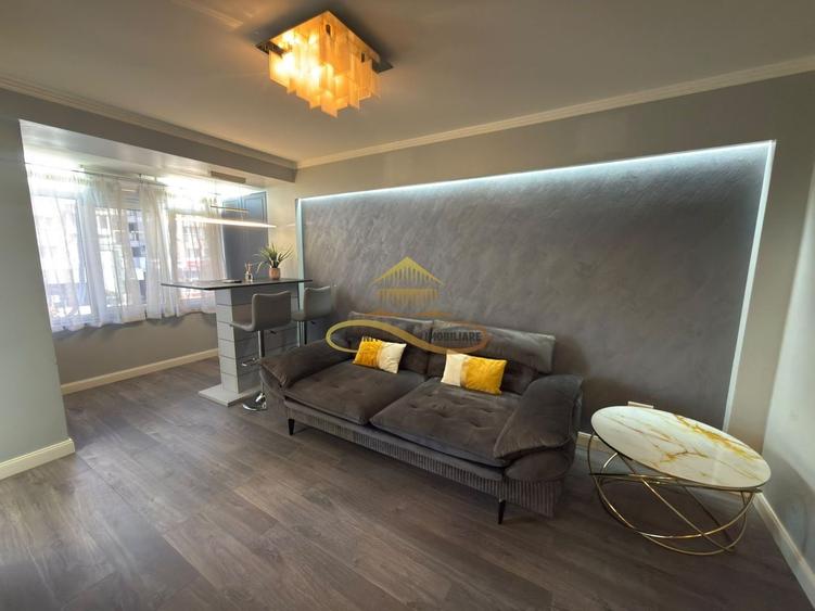 Apartament cu 2 camere decomandat în Central