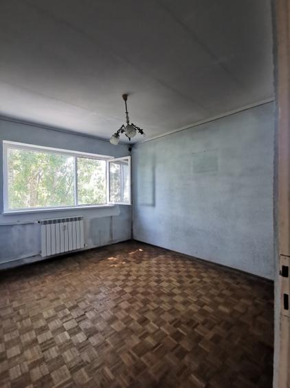 Apartament cu 2 camere semidecomandat în City Park Mall