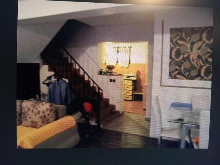 Casă cu 4 camere cu Teren 40 Mp în Exterior Vest