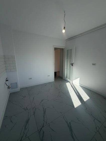 Apartament cu 2 camere decomandat în 1 Decembrie 1918