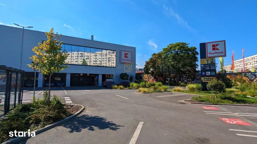 Apartament cu 4 camere în Progresul