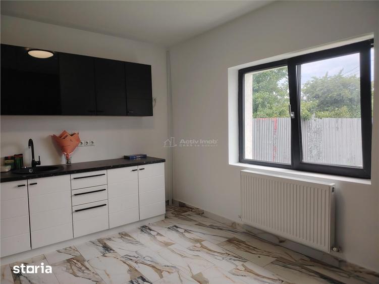Casă cu 4 camere decomandat cu Teren 600 Mp în Lipănești