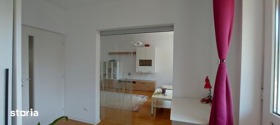 Apartament cu 3 camere în Moșilor