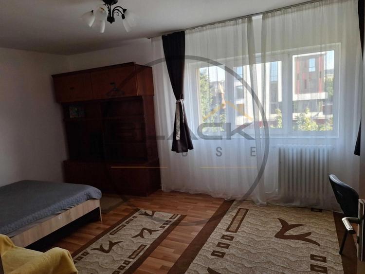 Apartament cu 2 camere decomandat, mobilat în Zorilor