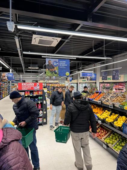 Spațiu comercial, de 326 mp, în Pieții