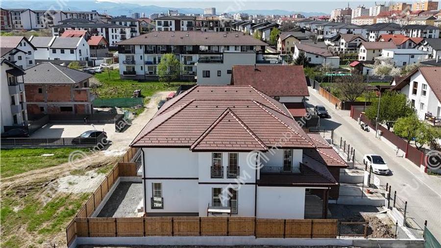 Casă individuală cu 5 camere cu Canalizare în Șelimbăr