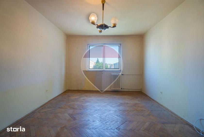 Comision 0% | 2 Camere | Etaj 3/4 | Bloc Izolat | Boxa | Zona Florilor - 6