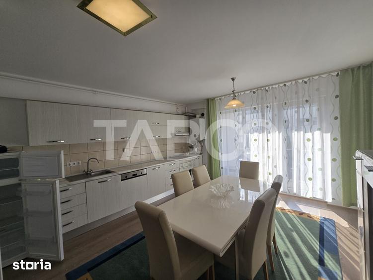 Apartament cu 3 camere decomandat în Turnișor