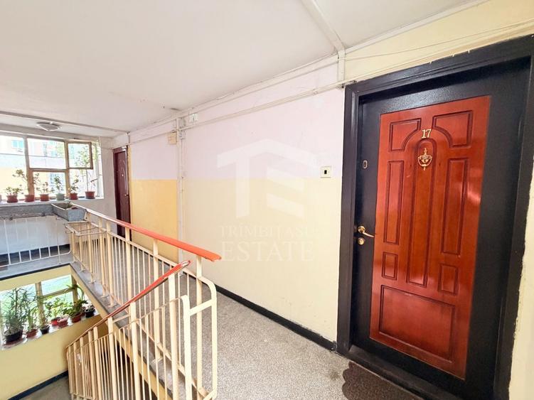 Apartament cu 2 camere semidecomandat în Rahova