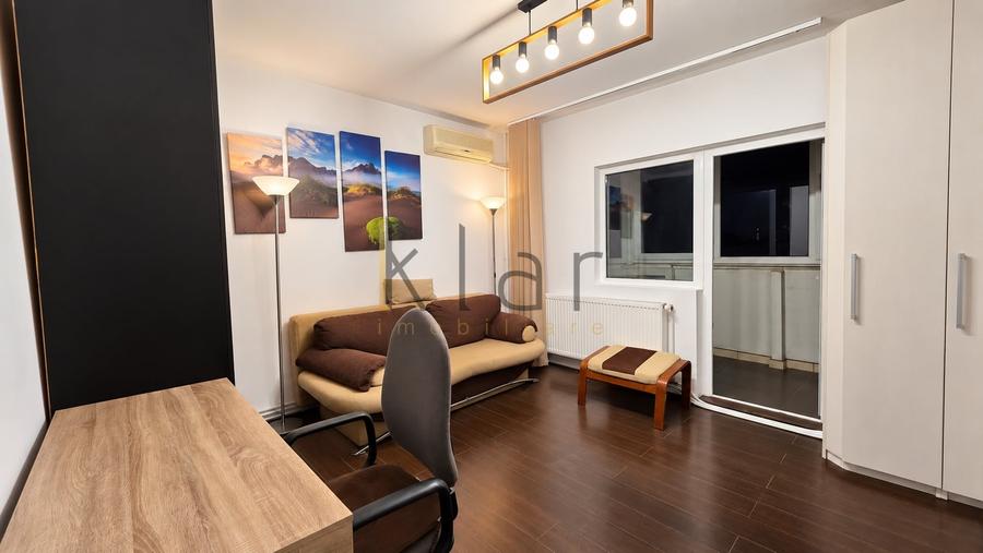 Apartament cu 4 camere decomandat, mobilat în Plopilor
